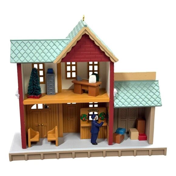 Hallmark Village Collection Set Of 4 Buildings Halls Station Mission Church Lot - Picture 14 of 16